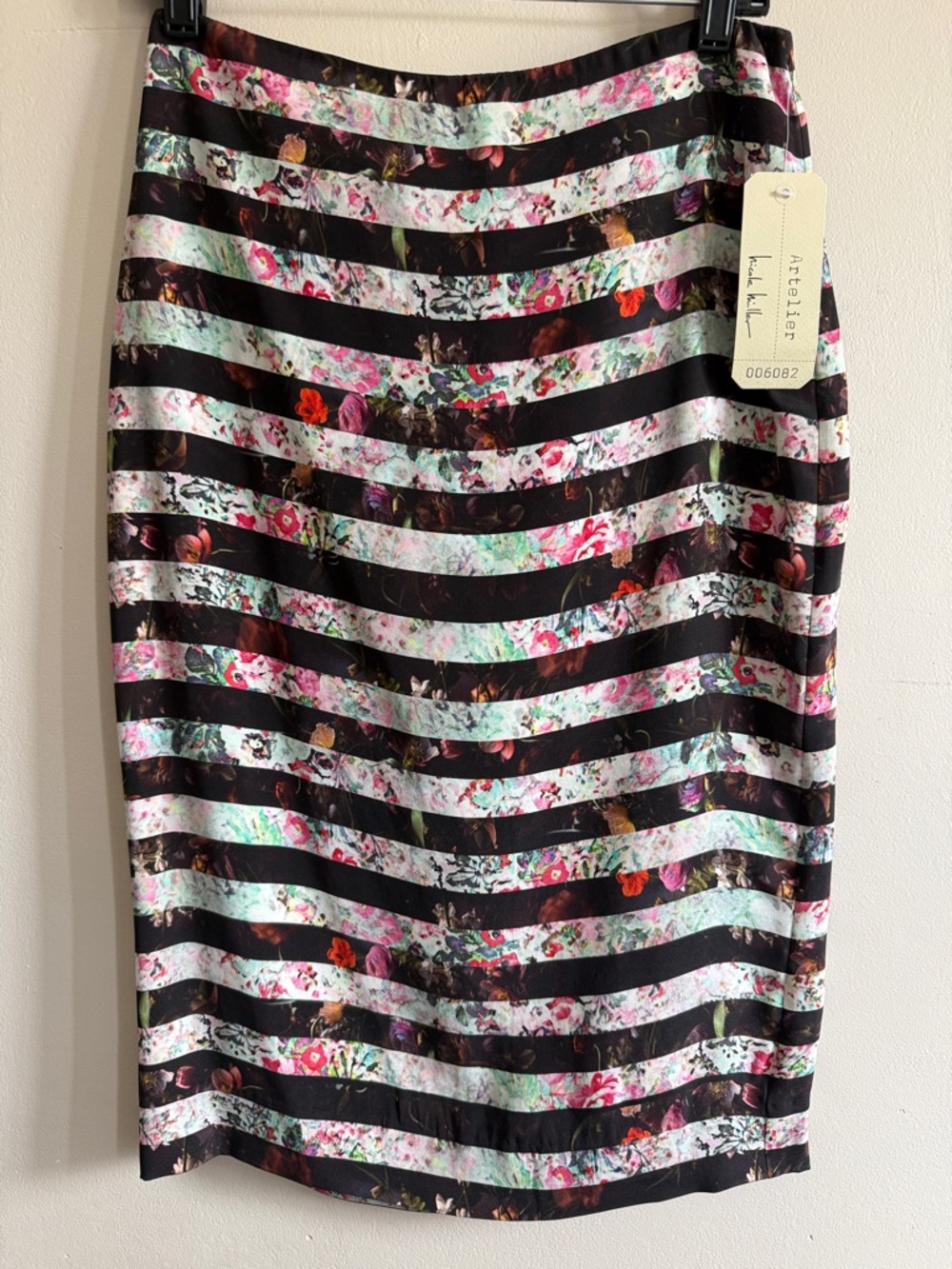 Nicole Miller Black & Mint Floral Stripe Pencil Skirt